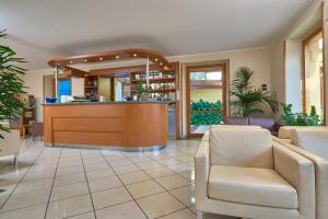 hotel careni villa italia