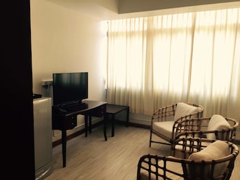 99 the gallery hotel