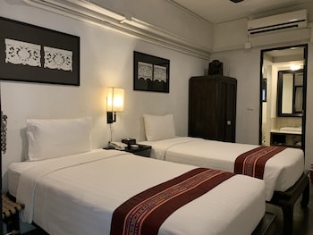 99 the gallery hotel