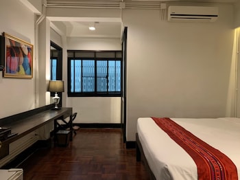 99 the gallery hotel