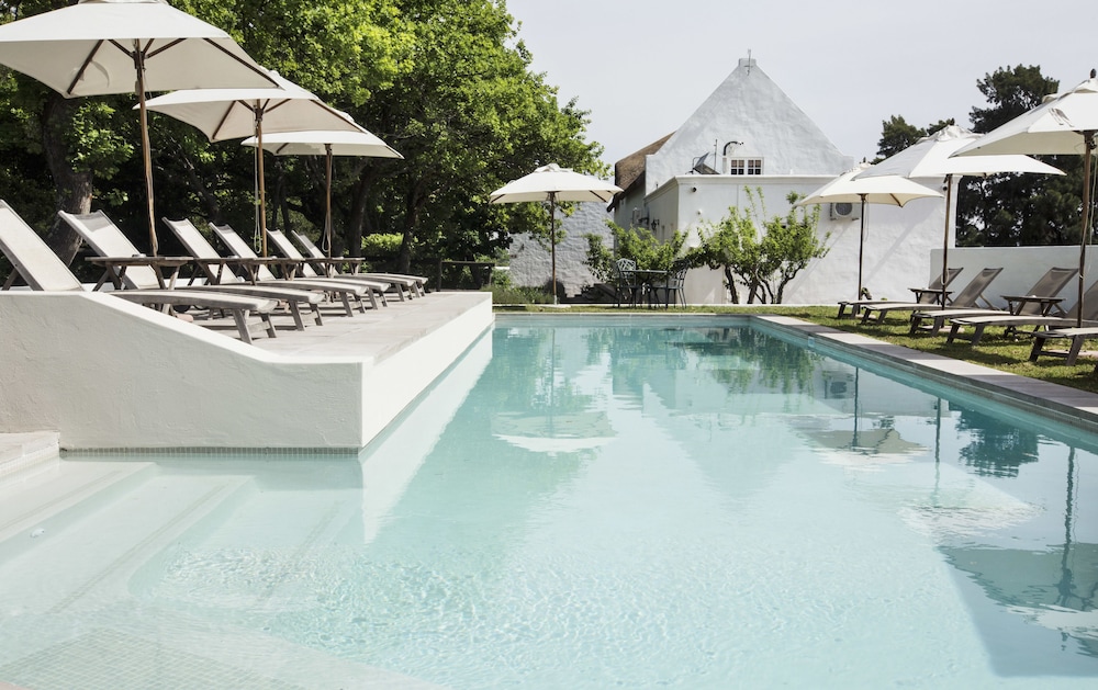 klein waterval riverside lodge