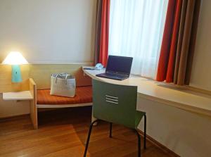 ibis koeln frechen