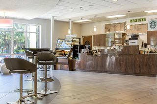 avanti international resort