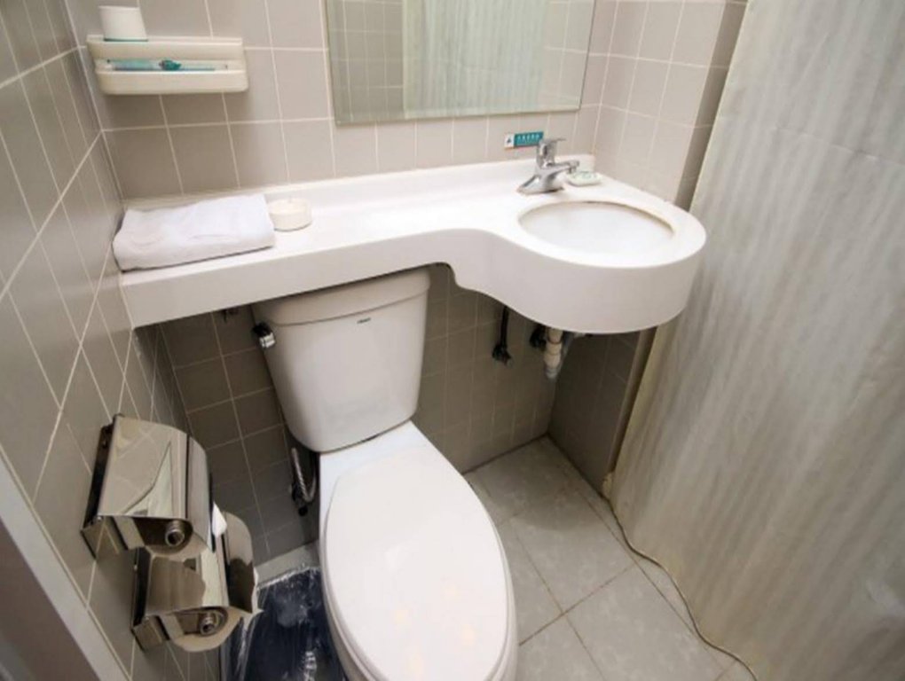 jinjiang inn xian dayan tower metro station