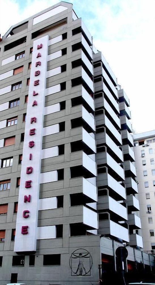 marbela apartments and suites