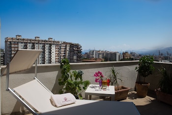 marbela apartments and suites