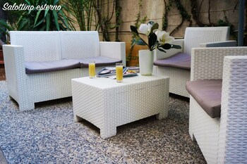 marbela apartments and suites