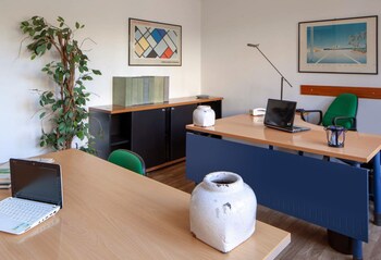 marbela apartments and suites