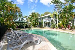 coral beach noosa resort