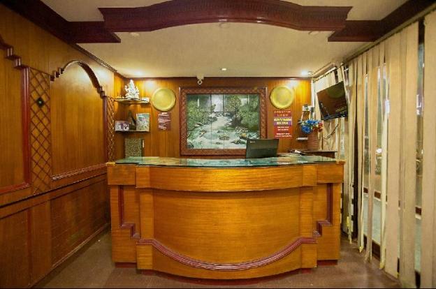 hotel maneck