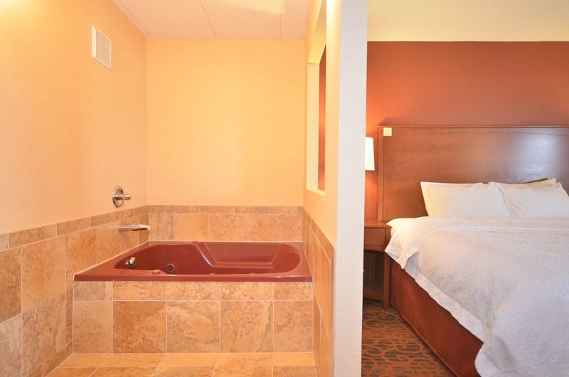 hampton inn troy