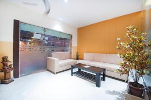 hotel apra international