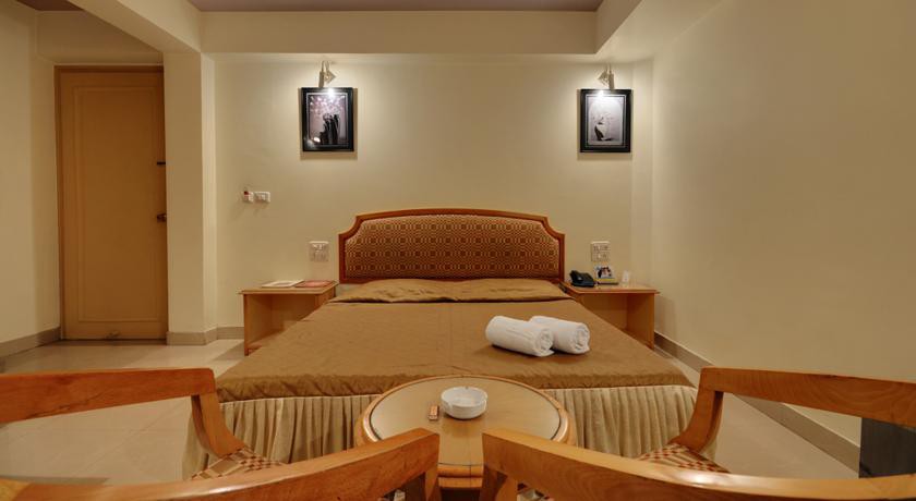 hotel kanchandeep