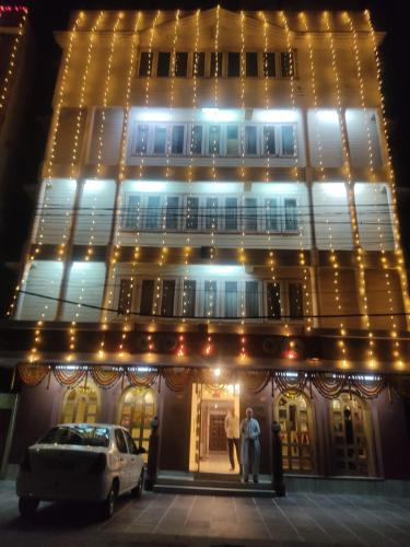 hotel kanchandeep