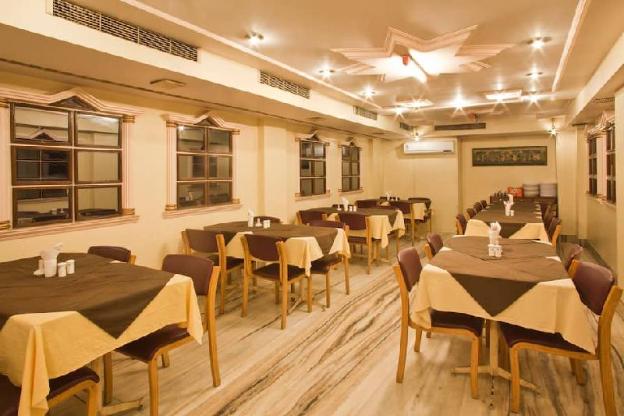 hotel kanchandeep