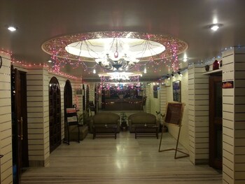 hotel kanchandeep