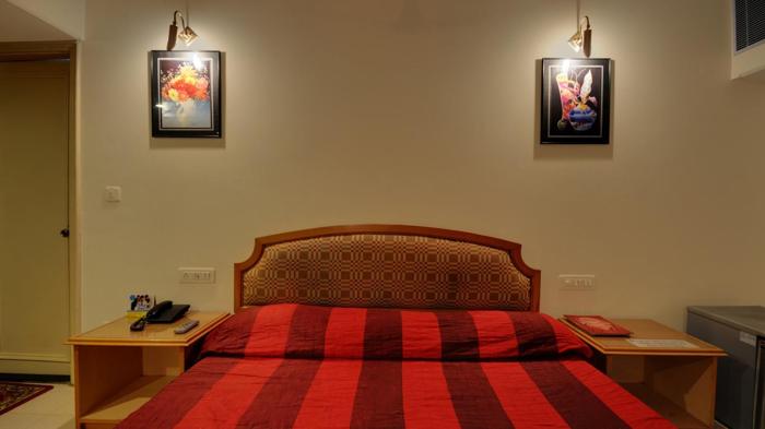 hotel kanchandeep