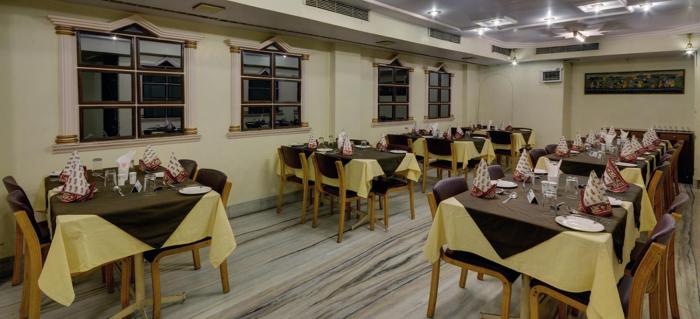 hotel kanchandeep