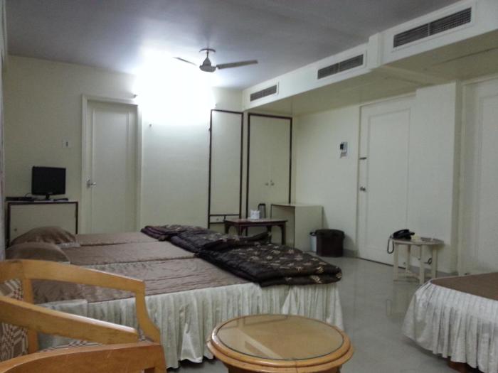 hotel kanchandeep