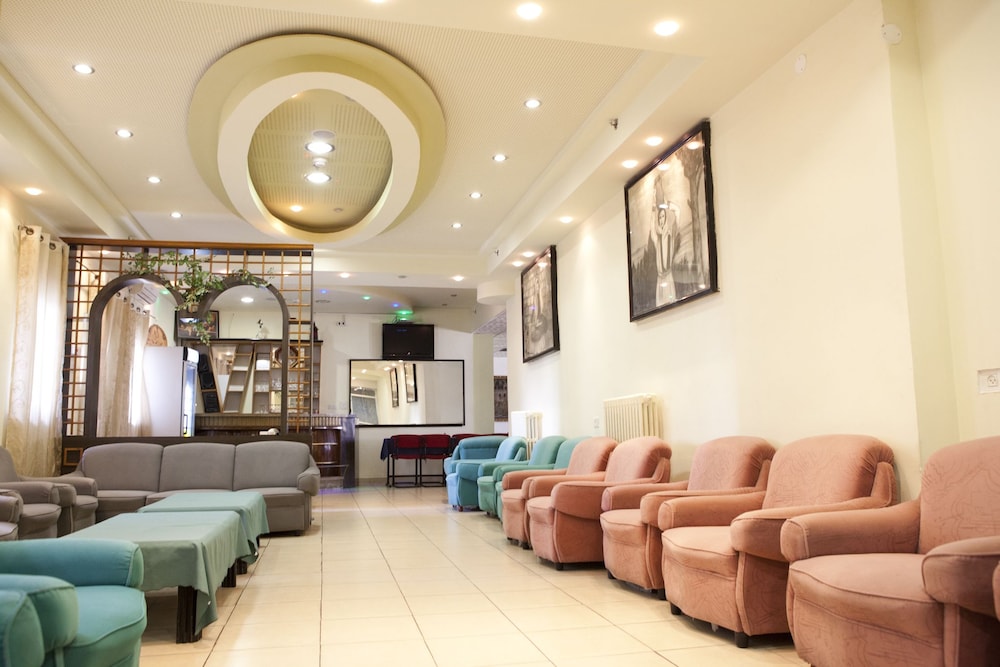 victoria hotel