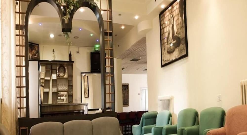 victoria hotel