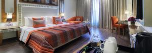 Ramada By Wyndham Gurgaon Central,Sector 44,4 star