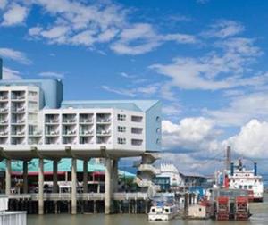 Inn At The Quay,Burnaby>>British Columbia,4 star