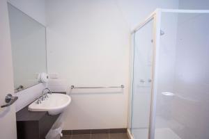 The Island Accommodation,Moorabbin>>Cowes,2 star