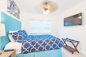 sea beach plaza near jungle queen riverboat