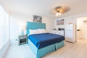 sea beach plaza near jungle queen riverboat