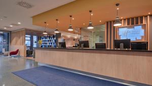 holiday inn express frankfurt messe by ihg