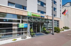 holiday inn express frankfurt messe by ihg