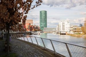 holiday inn express frankfurt messe by ihg