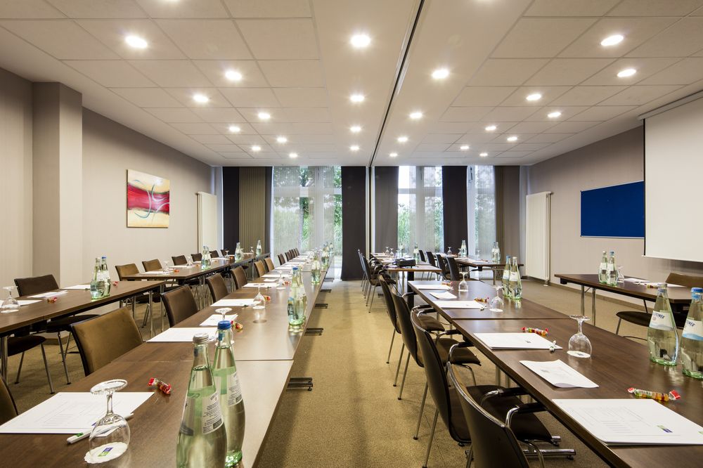 Premier Inn Muenchen Airport Ost,Near The Airport,3 star