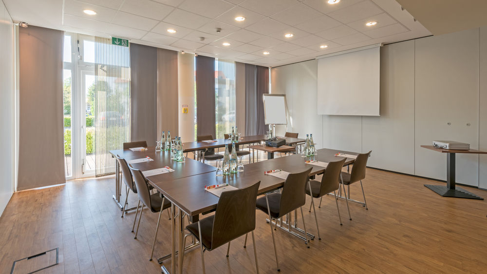 Premier Inn Muenchen Airport Ost,Near The Airport,3 star