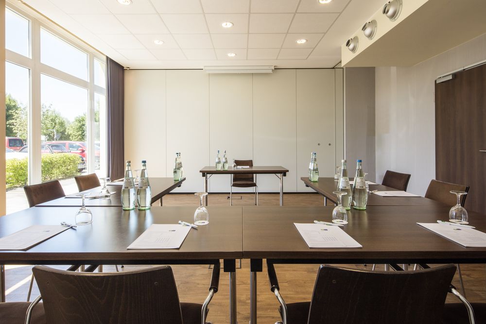 Premier Inn Muenchen Airport Ost,Near The Airport,3 star