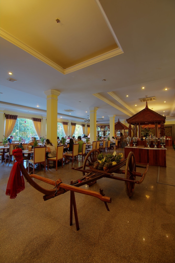 hotel somadevi angkor resort and spa