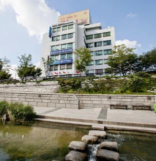 central tourist hotel