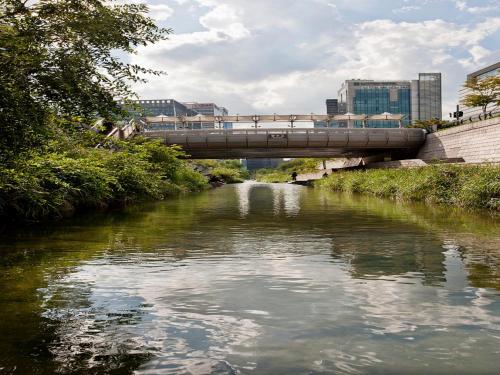 central tourist hotel
