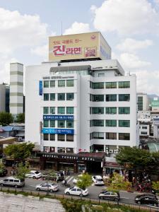 central tourist hotel