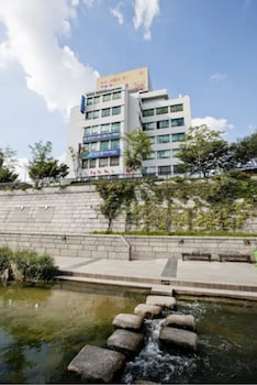 central tourist hotel