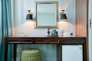 central tourist hotel