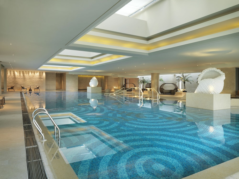 intercontinental shanghai expo by ihg