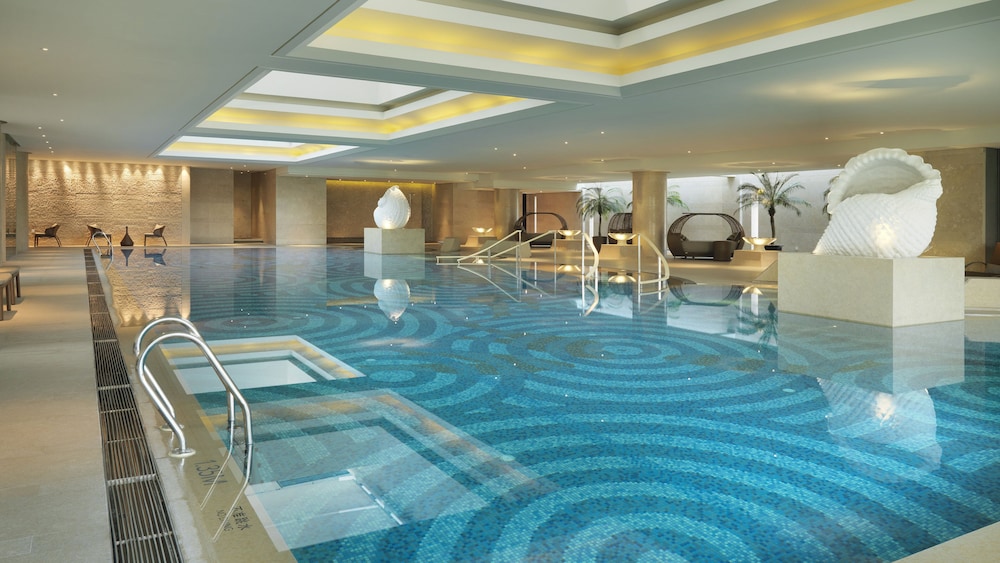 intercontinental shanghai expo by ihg