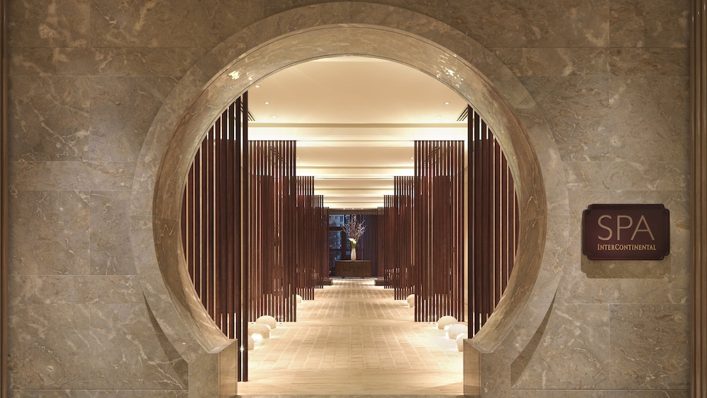 intercontinental shanghai expo by ihg