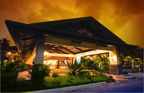 waterfront insular hotel davao