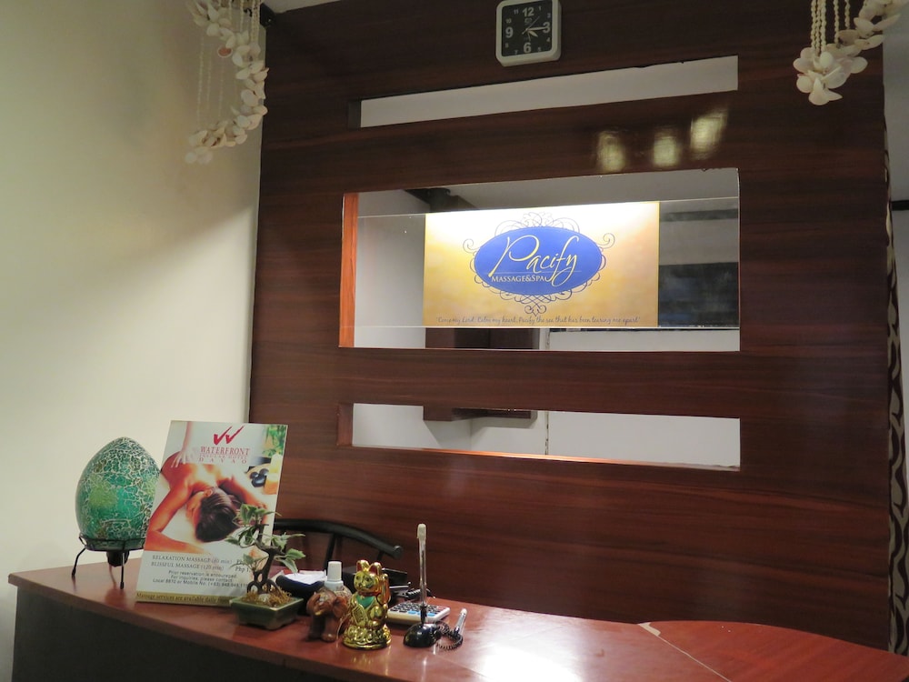 waterfront insular hotel davao