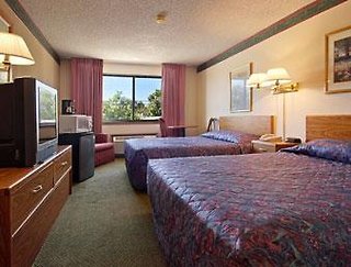 Super 8 By Wyndham Denver Stapleton,Denver>>Aurora,2 star