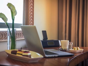 movenpick hotel doha