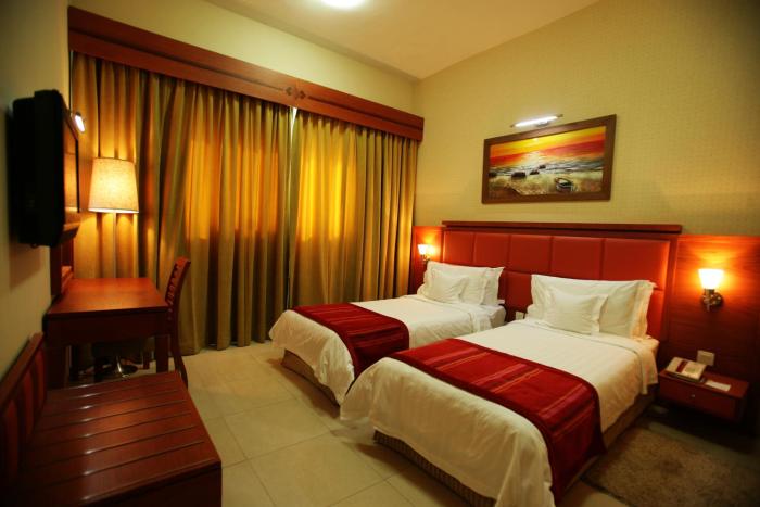 wescott plaza hotel apartment